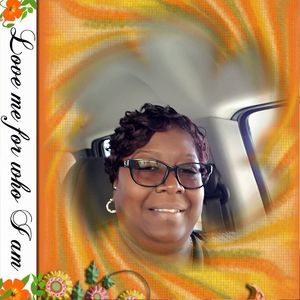 Meet your Posher, Beverly